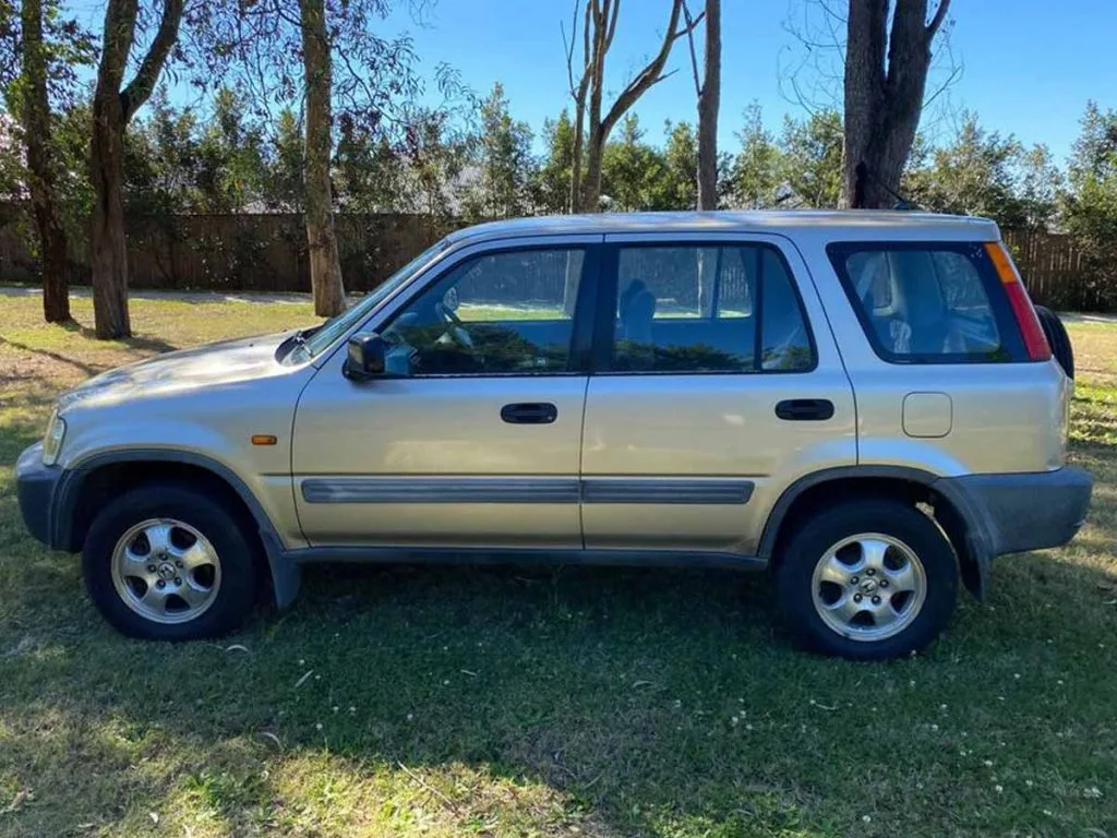 2001 Honda CR-V Auto Gold